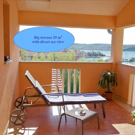 Apartments Coral, Klimno, Island Krk Exterior photo