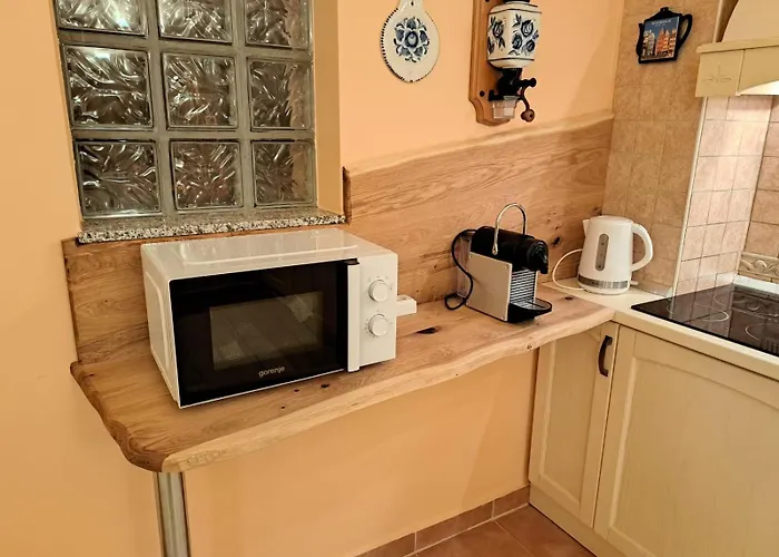 Apartments Coral, Klimno, Island Krk